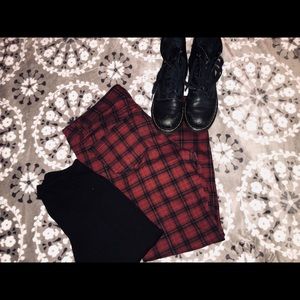 Plaid skinny jeans •size 14•